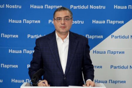 Ренато Усатый: Маски-шоу в аэропорту устроили, чтобы скрыть борьбу кланов в PAS